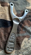 MILBRO STYLE ALUMINIUM GYPSY SLINGSHOT / CATAPULT BRAND NEW- POACHER - HUNTING