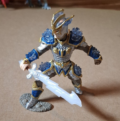 Schleich Eldrador Greifenritter Held Figur (Modellnummer 70123)