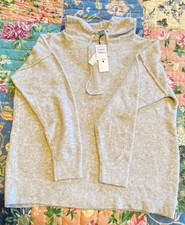 Treasure Bond Grey Super Soft Hoodie Sweater Large/X Large New With Tags