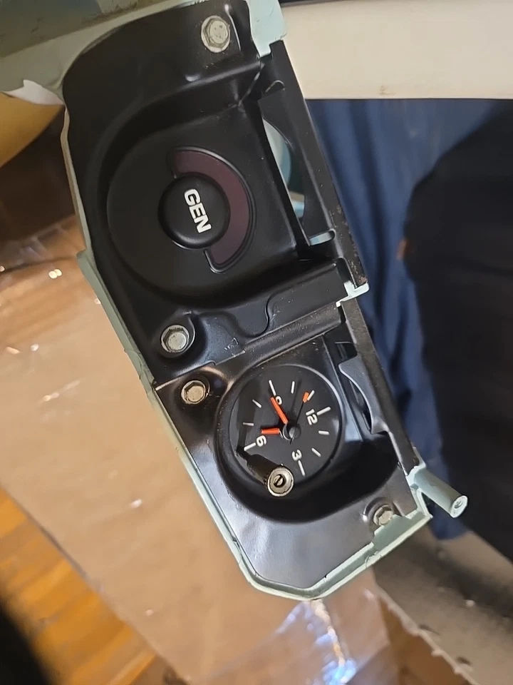 Cuadro de instrumentos Chevrolet Monte Carlo 1973-1977 velocímetro medidores 0 millas OEM Foto 4 de 4