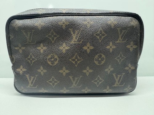 Louis Vuitton Monogram Pouch True Toilet 23 Luxury Bag Versatile 15x23x6.5cm