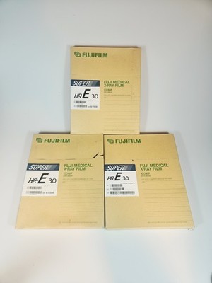 3x Fuji Medical X-Ray Film Super HR-E 30 | 24x30 cm | 100 NIF Abgelaufen  2004