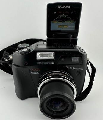Olympus Camedia C-5060 Wide Zoom 5.1mp Digital Camera Black Lcd