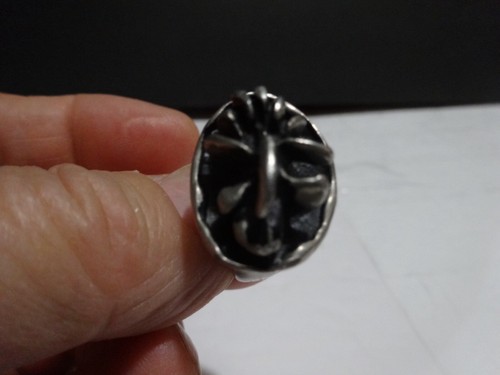 Anello maschera astratta Bali in argento misura 8-10 - Foto 2 di 10