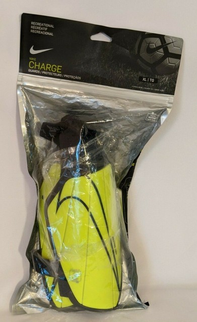 nike adult charge 2.0 soccer shin guard