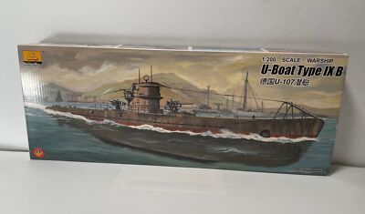 HobbyBoss 80914 1/200 Model Kit German U-Boat Type IX B Submarine