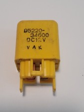 Yellow 95220-34600 Power Relay, DC12V 4 Pins Car Relay