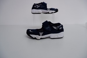 infant nike rift trainers