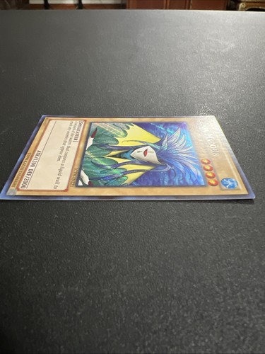 Yugioh Aqua Madoor LCYW-EN221 Holo Card 1996 - Picture 16 of 24