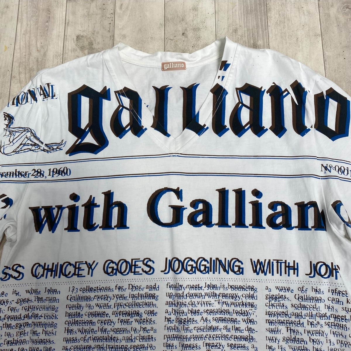 Vintage JOHN GALLIANO Newspaper T Shirt XXL Unisex Gazette Print