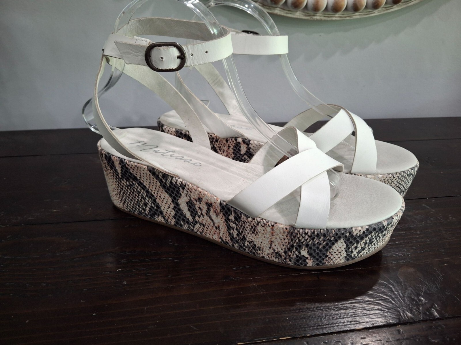 Matisse Sure Thing Snakeskin White Leather Platform Sandal Size 9M NWOB