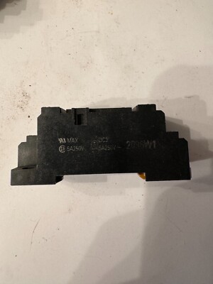 (A) Omron PYF14A-E Relay Socket Base 5A 250V
