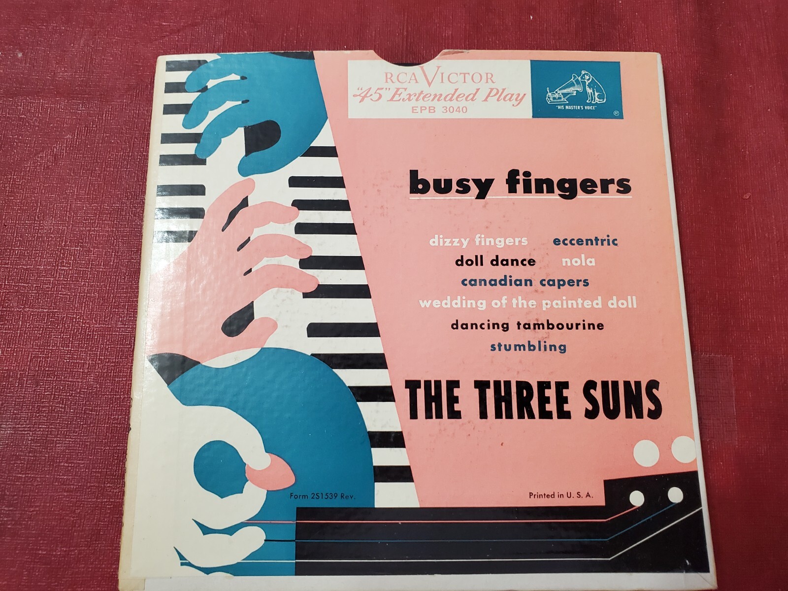 45 RPM  Busy Fingers The Three Suns 2 Record Set 3S1235 VG+