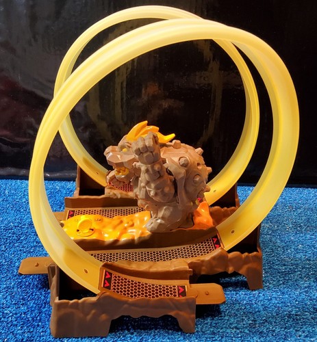Hot Wheels Mario Kart Bowsers Castle Chaos Track Set Replacement 2019 Mattel 10" - Picture 2 of 3