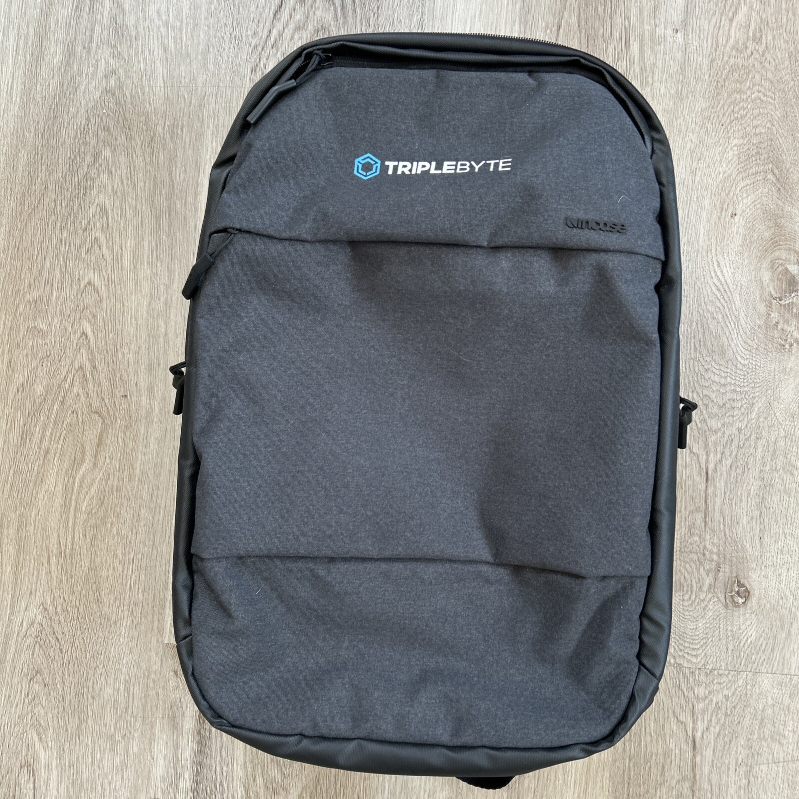 Black Full Size Shoulder Zip Bag Triplebyte