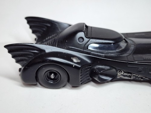 Jada Toys Metals Batman Batmobile 1:32 Diecast Model Car #98681 Black DC Comics - Picture 6 of 10