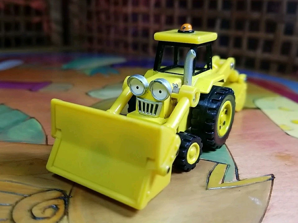 Learning Curve Bob The Builder 2004 Magnet Scoop Digger 1/64 Diecast Loose - Image 3 of 4