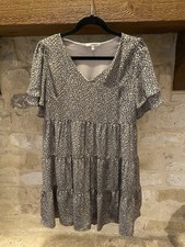 Andree By Unit Women's Sz S Leopard Print V Neck Lined Pullover Tiered Dress