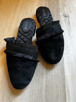 Birdies Black Tassel Suede Leather Mules Slip Ons Flats -The Ani- Size 6