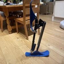Snow Kick Folding Snow Scooter for Children Blue Excellent Condition