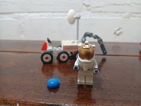 LEGO City: Space Moon Buggy (3365) Retired Set Complete