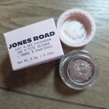 Jones Road JUST A SEC Bright Eyeshadow PEWTER 0.10oz  metallic grey shimmer