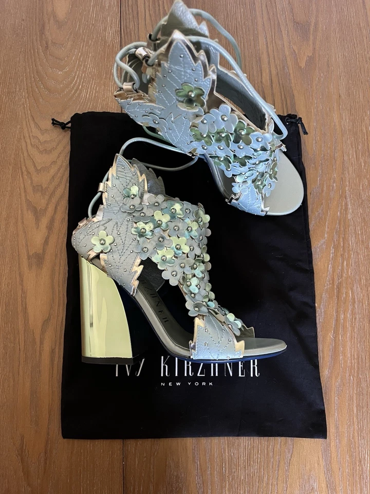 Ivy Kirzhner Jardin Pearlized Floral Iridescent Holograph Heels - Size 6.5 US - Image 3 of 4