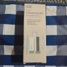 Keyboard Cleaning Kit 7 in 1 Ear Buds and Device Cleaner Tool