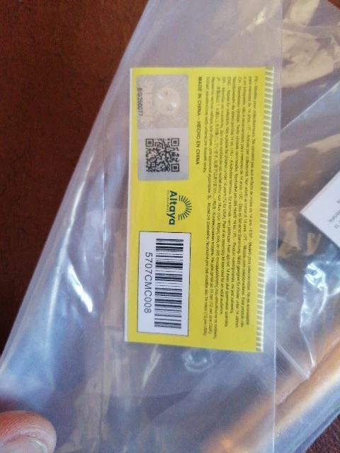 1/4 DEAGOSTINI Costruire Il Yamaha YZR-M1 Valentino Rossi Moto Parte Numero 8 - Immagine 2 di 2