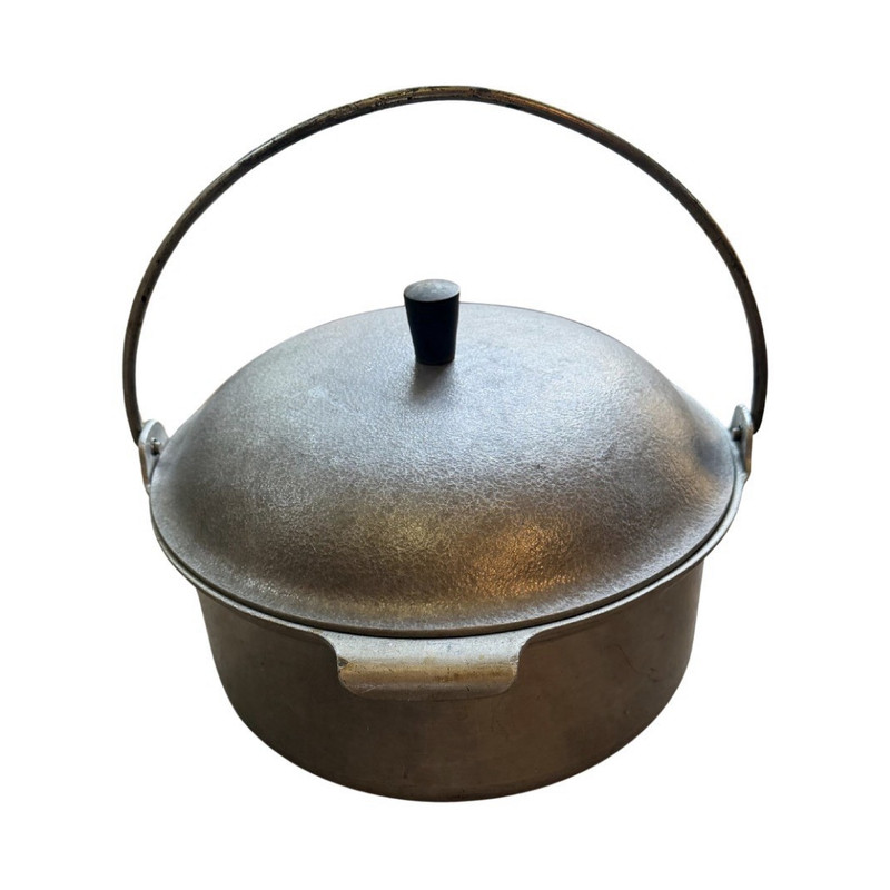 Vintage Cast Aluminum Dutch Oven Camp Kettle w/ Bail Handle & Lid Unmarked