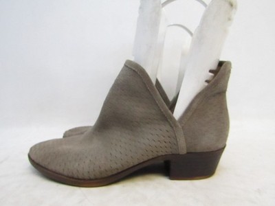 Lucky Brand Womens Size 8 M Gray Suede Chelsea Ankle Fashion Boots Bootie