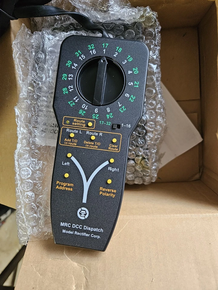 MRC PRODIGY DCC WITH MRC DIGITAL DISPATCH, BARELY USED, SEE PHOTOS - Image 4 of 4