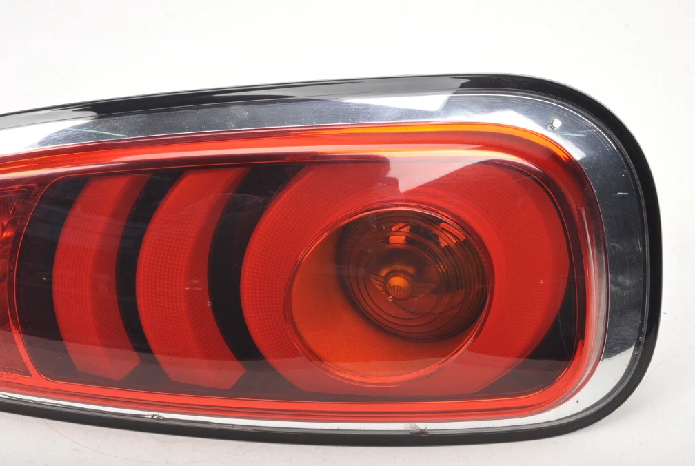 MINI CLUBMAN F54 Rear Right Taillight 7475584 63217475584 NEW 