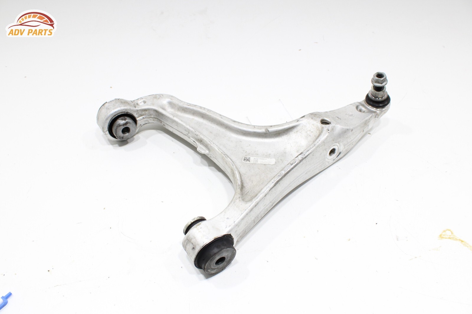 2017 - 2020 MASERATI LEVANTE FRONT LEFT DRIVER SIDE LOWER CONTROL ARM OEM
