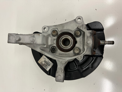 軸 07-09 Volvo S60 V70 XC70 Left Front Spindle w/ Hub Bearing