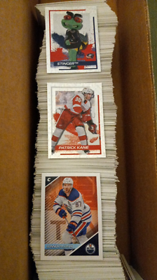 #ad 2024 25 Topps NHL Hockey Sticker Singles #602 to #800 Create Own Lot $0.99