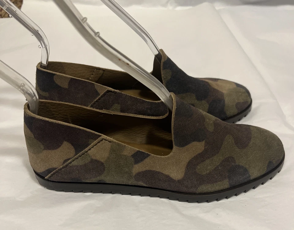 Mocasín Pedro Garcia Gamuza Camuflaje Sin Cordones NUEVO Talla 4.5 34.5 Euro Foto 2 de 4