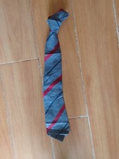 Gucci Silk Tie Made In Italy .58 Inches
