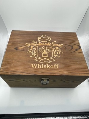 Mixology And Craft WHISKEY SET WITH TWISTED GLASSES Whiskey Stones Wood Case!!!