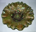 Green Carnival Glass Blackberry Wreath Bowl Ruffled 3 in 1 edge