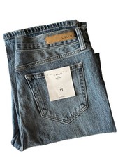 NWT Cello Jeans High Rise Straight With Slit At Ankle Size: 11