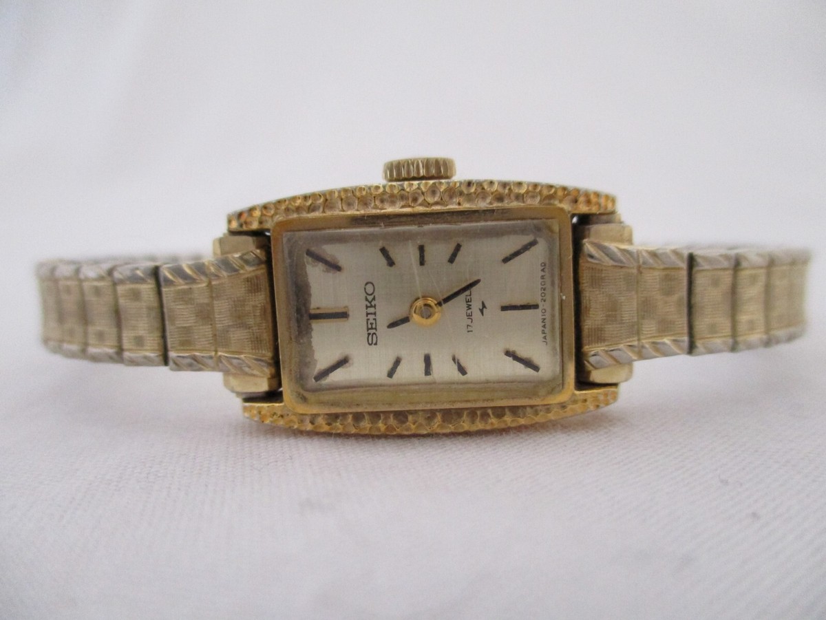 Seiko Gold Toned Stretch Band Analog Watch Vintage Wind Up