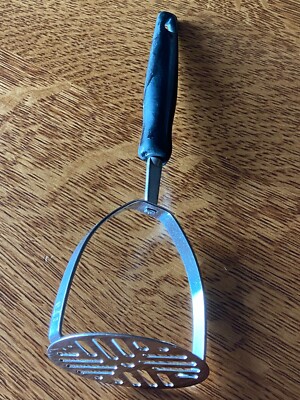 Wood Handle Forge Potato Masher EKCO Stainless Steel U.S.A. 9½  tall x 3'' diamet