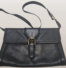 Borsa a tracolla originale Yves Saint Laurent nera con patta magnetica logo...
