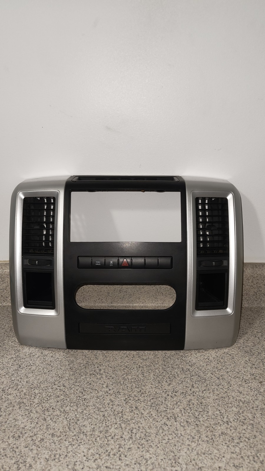 2009-2012 Dodge Ram 1500 2500 3500 Dash Radio Climate Vents Bezel Trim Gray OEM