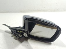 Retroviseur droit (ou coque) BMW 840