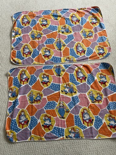 Vintage 70's RAGGEDY ANN & ANDY Print Receiving Baby Blanket 27"x39” (Set of 2)