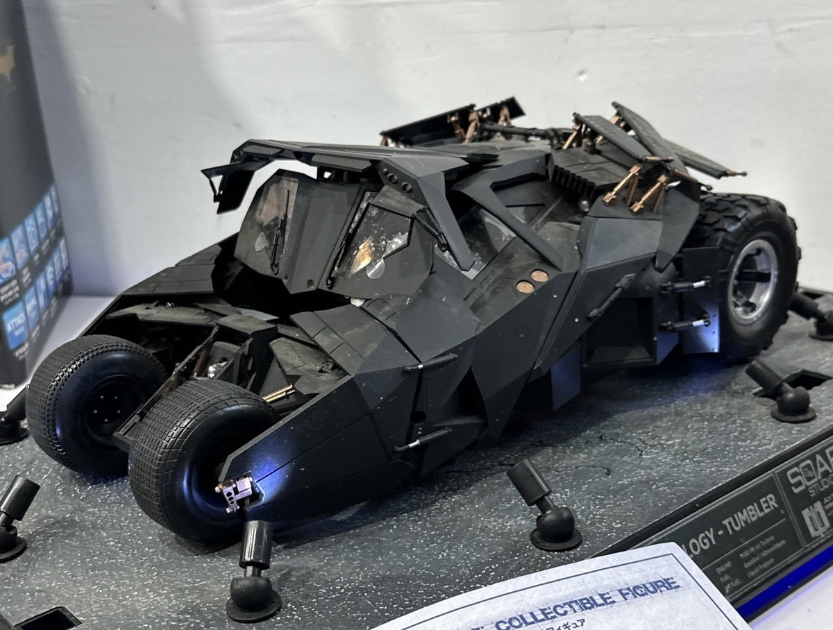 SOAP The Dark Knight Trilogy 1:12 Batmobile Tumbler Remote