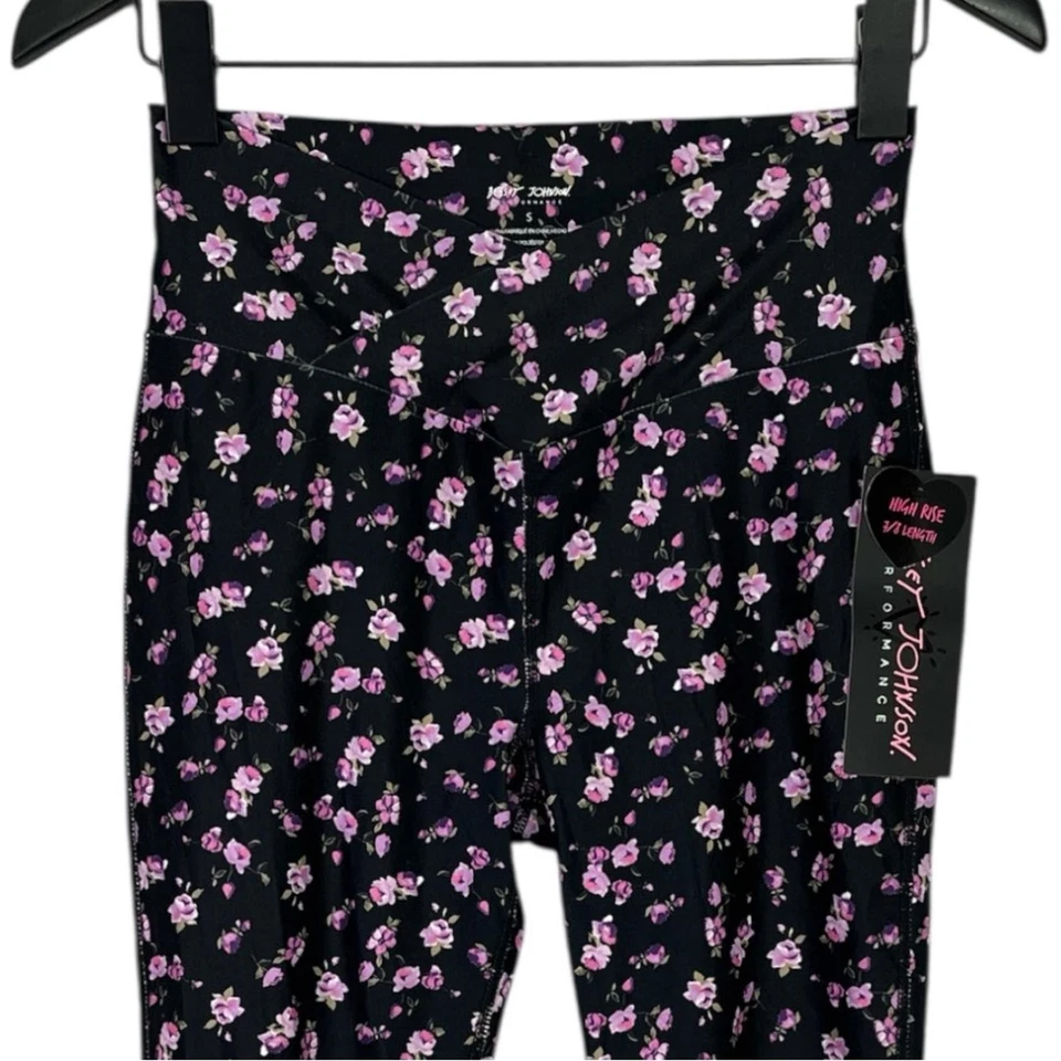 NUEVO CON ETIQUETAS Leggings Betsey Johnson Performance Negro Estampado Floral Tiro Alto Talla Pequeña Foto 4 de 4