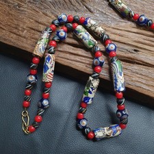 Collier de perles de verre de style millefiori fait main avec perles cœur bla...